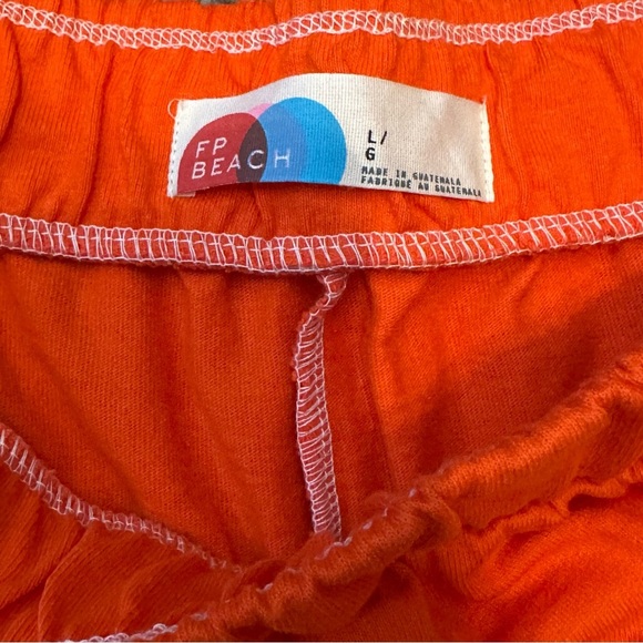 Free People Beach Strada Shorts LARGE NWOT in Tangerine Tango - Picture 4 of 5